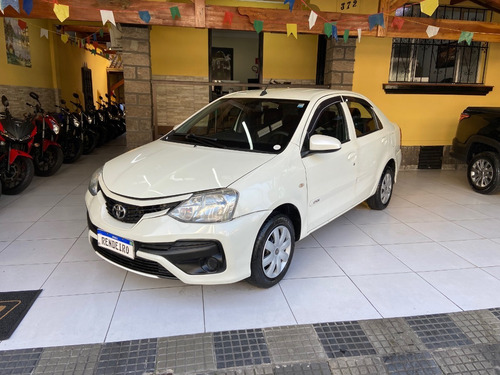 Imagem 2 de 10 de Toyota Etios Sedan X 2018 Abaixo Da Tabela - Troca Financia