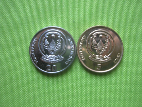 Par De Monedas De Ruanda 
