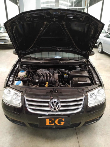 Imagen 4 de 12 de Volkswagen Bora 2013 2.0 Trendline 115cv Eg Automoviles