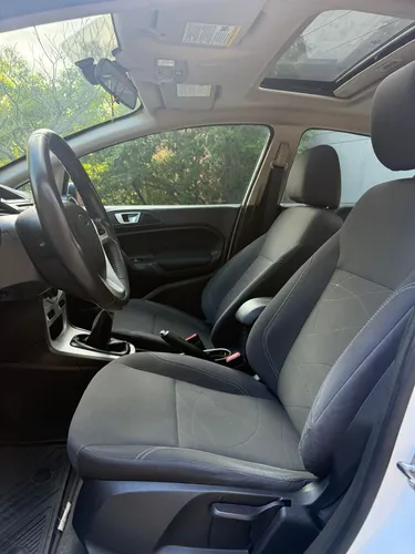 Ford Fiesta 1.6 Sportback Se Mecánica