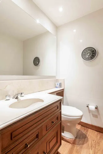 Apartamento En Venta En Bellavista. Cod V8238