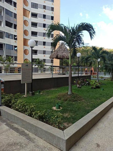 Imagen 13 de 14 de Apartamento En Venta En Naguanagua