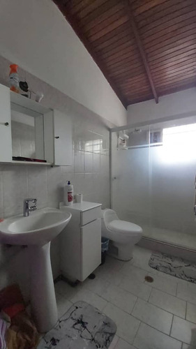 Se Vende Casa 560m2 6h/5b/4p Paso Real Charallave 7078