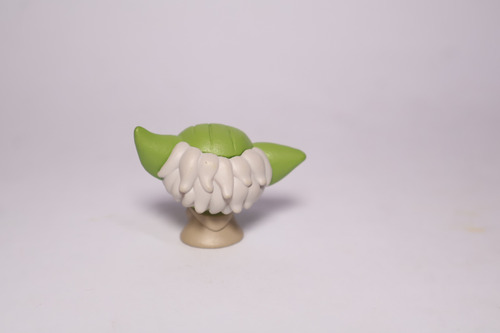 Figura Disney Doorables Star Wars Wave 1 Maestro Yoda (Usado)