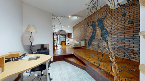 Casa Lote Propio De 342m2 Con Amplio Jardin