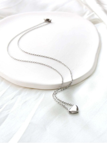 Collar Con Corazón, Elegante Y Minimalista. Aesthetic Boho