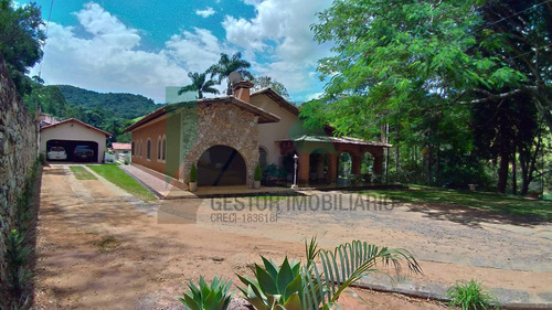 Linda Chácara Em Pinhalzinho, Ideal Para Quem Busca Tranquilidade E Segurança No Circuito Das Águas - Ch0327