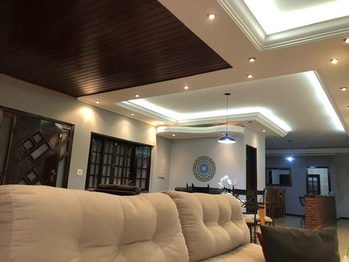 Imagem 24 de 30 de Chácara 1 Alqueire, Casa Sede 400m2, 4 Dormitórios, 2 Suítes, Lareira, Cozinha Ampla, Área Gourmet, Piscina, Campo De Futebol, Varanda, Casa Caseiro - Ch00259 - 70818374