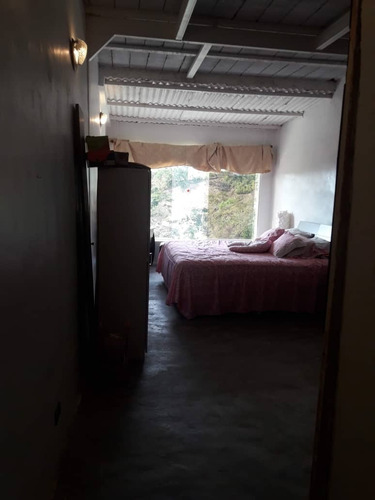 Imagen 3 de 17 de Se Vende Casa 249m2 Hoyo De La Puerta