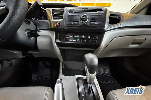 Honda Civic Civic Sedan LXR 2.0 Flexone 16V Aut. 4p