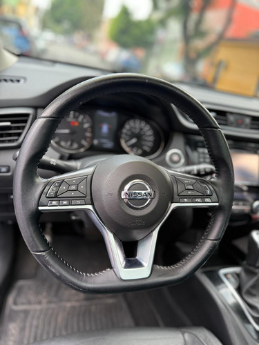 Nissan X-Trail 2.5 Exclusive 3 Row Cvt
