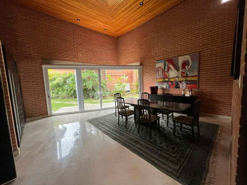 Imagen 19 de 30 de En Venta O Alquiler Casa 1000m2 11h/10b/11p La Lagunita