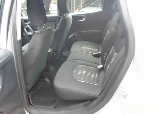 Imagen 8 de 10 de Fiat Toro Freedom 2.0 2017 65.000km