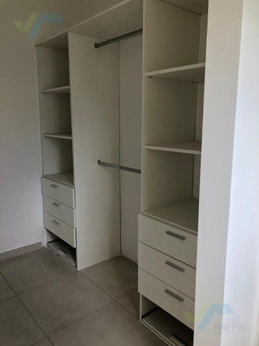 Casa Con Pileta De Construccion Tradicional - San Ramon Pilar Del Este