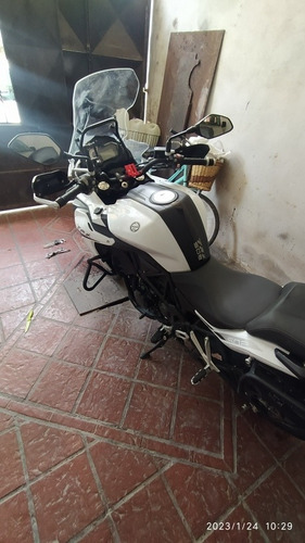 Imagen 6 de 22 de Benelli Trk 502