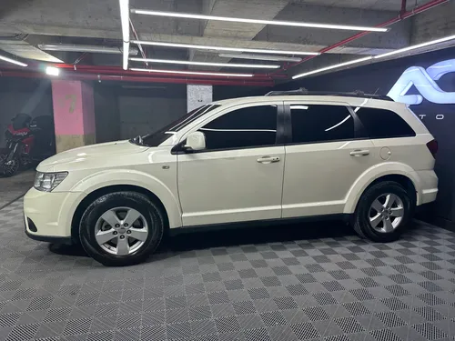Dodge Journey 2.4 Se 7A At COJINERIA EN CUERO