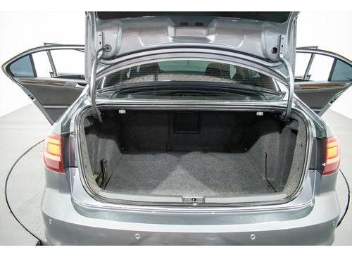 Volkswagen Vento 1.4 Comfortline 150cv At