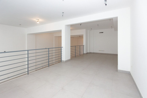 Venta Local Estrenar Doble Altura Villa Devoto