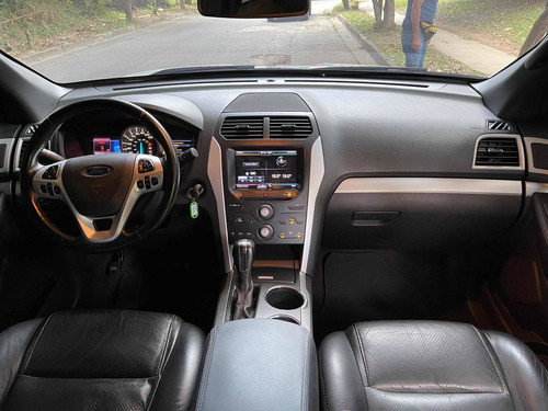 Ford Explorer Xlt 4x2 Full Equipo