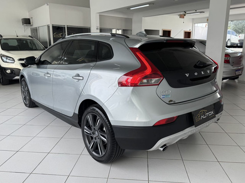 Volvo V40 V40 T-5 Cross Country 2.0 Awd Aut.