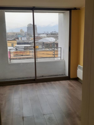 Departamento En Arriendo De 1 Dorm. En Estación Central