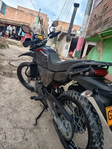 Spulse 200 Km 1850 Con Su Garantía Y Revisiónes Al Día