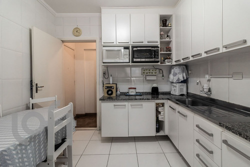 Imagem 15 de 30 de Apto Aclimação | 2 Quartos | 70 M² | Cond: R$800.00 | 1 Vaga - 1rujmn9