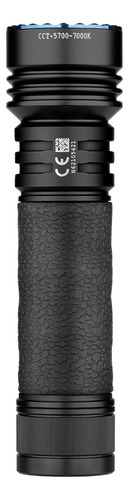 Linterna Olight Seeker 4 Pro - 4600 Lumens Blanco Negro