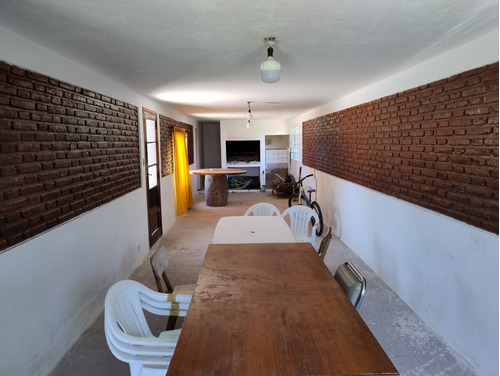 Casa En Venta La Pampa Uriburu
