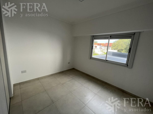 Imagen 10 de 30 de Venta De Departamento A Estrenar, 2 Ambientes Con Balcón En Wilde (27713)