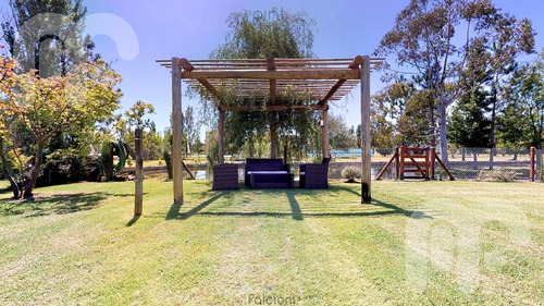 Imagen 6 de 27 de Venta Casa - Club Miralagos