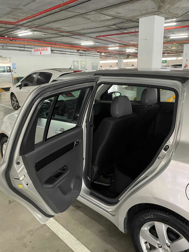 Imagen 4 de 6 de Suzuki Swift 2009 1.5 N