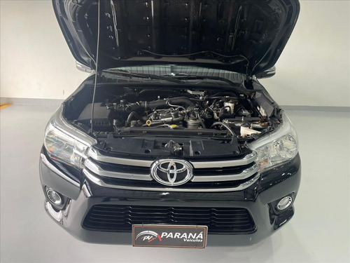 Imagem 9 de 9 de Hilux 2.7 Srv 4x2 Cd 16v Flex 4p Automático