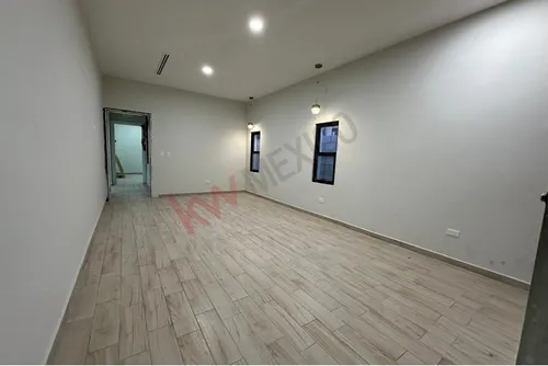 Se Renta Casa Muy Amplia Y Moderna En Colonia Burocratas, Mexicali Bc