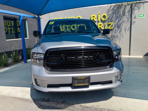 Imagen 14 de 14 de Ram 2500 2019 Hemi Sport Reg Cab 4x2 V8 6at