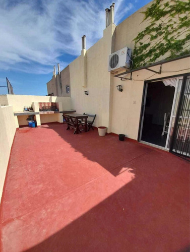 Imagen 4 de 10 de Oportunidad! Depto 4amb Con Terraza Propia