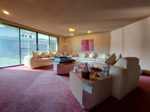 Imagen 7 de 30 de Casa Ubicada En Una Zona Exclusiva Al Sur De La Cdmx Junto Al Bosque De Tlalpan