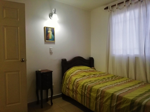 Imagen 21 de 27 de Lujosa E Impecable Casa En El Valorado Conjunto Terrazas Buenaventura I