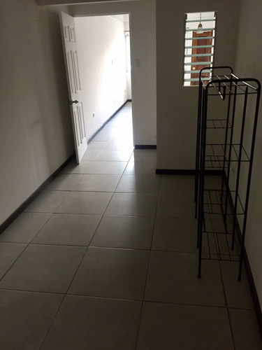 Imagen 10 de 10 de Se Alquila Departamento En Zapote, Con Agua, Luz Y Cable