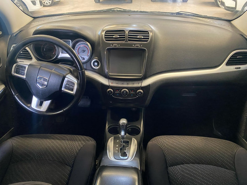 Dodge Journey 2.4 Sxt (3 Filas) 170cv Atx