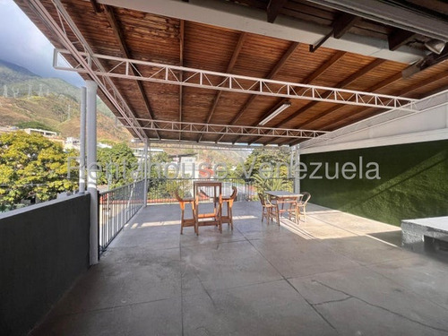 Quinta De 3 Niveles En Venta En La Urb. Horizonte, Cuenta Con 3hab. 4baños, Estacionamiento, Terraza, Tanque De Agua , Todos Los Servicios. #25-14877