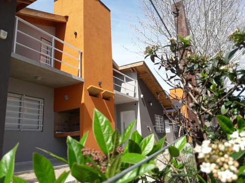 Imagen 2 de 14 de Excelentes Cabañas Para 4/5 Personas C/ Pileta Climatizada