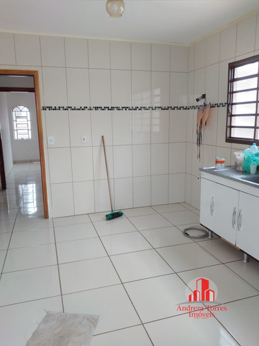 Casa Padrão À Venda Em Tremembé/sp - 957