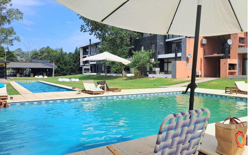 Departamento En Venta En Complejo Las Cavas, Canning