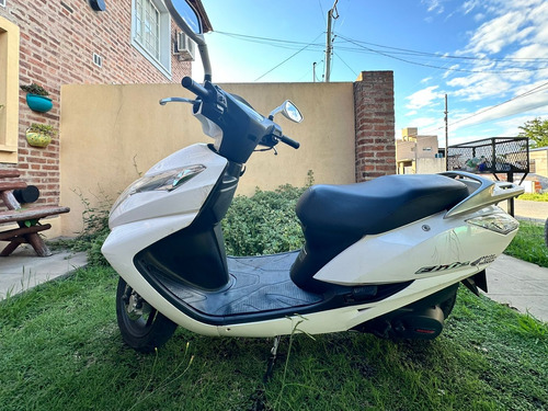 Honda Elite