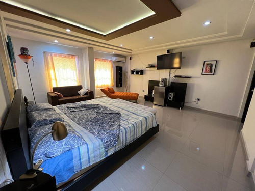 Imagen 4 de 16 de Quinta En El Trigal Centro Cod:11113 Albert G. 04121444789