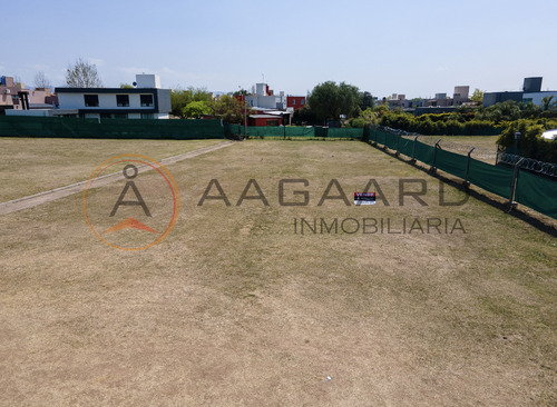 Valle Escondido Lote - Terreno El Prado 990m2