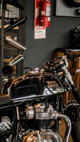 Imagen 16 de 23 de Royal Enfield Continental Gt Mr Clean Reserva Inmediata