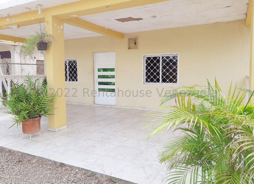 Imagen 1 de 8 de Cómoda Casa En Venta En Sector Los Olivos 22-27764 04146954944