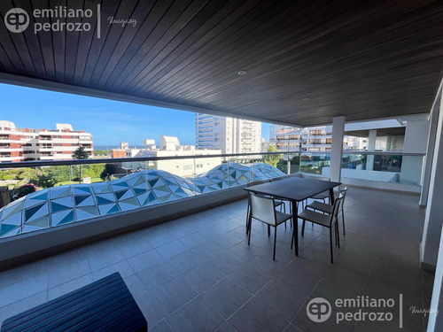 Venta Departamento 2 Dormitorios Play Brava Punta Del Este